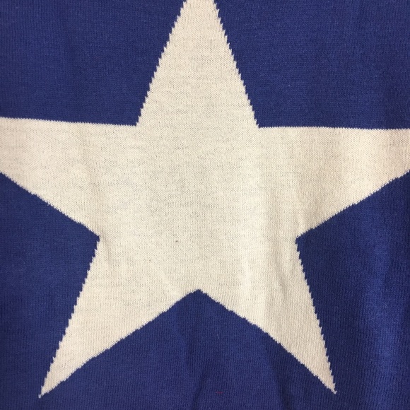 WeLoveFine Marvel Captain America Knit Sweater - Picture 7 of 14